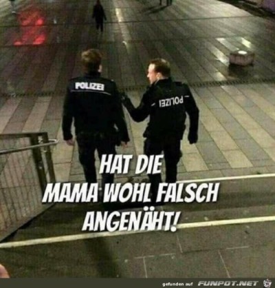 Falsch-angenäht.jpg von Kollin